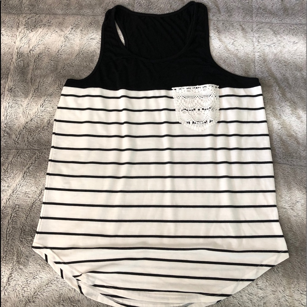 Black and White Tank XXL